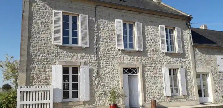 La Maison Poesie Séjour chez l'habitant Blay